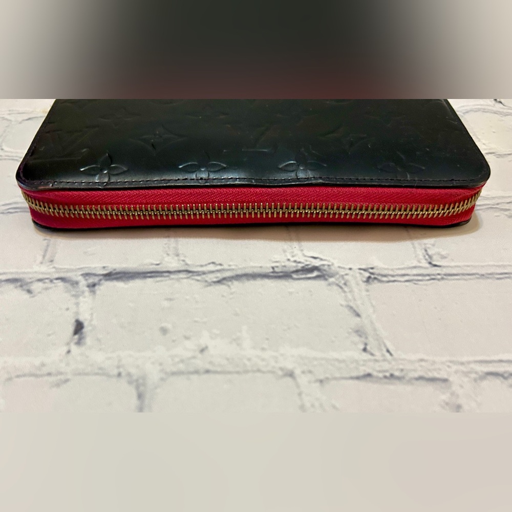 LV Rare Matte Vernis Monogram Long Wallet - Black and Bright Pink - FULL SET - Picture 5 of 16